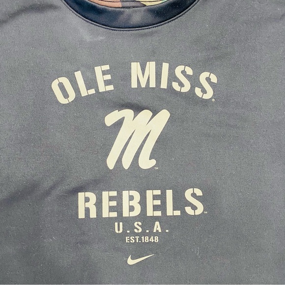 Nike Old Miss Rebels Sweatshirt Men’s XL Salute To Service Pullover Camo - Picture 2 of 4